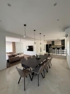 Villa Imvelo Lovrec - Spacious Villa With Private Pool