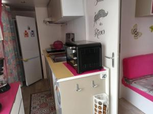 Chalets Mobil Home dans camping familial : photos des chambres
