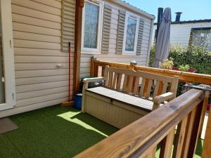Chalets Mobil Home dans camping familial : photos des chambres