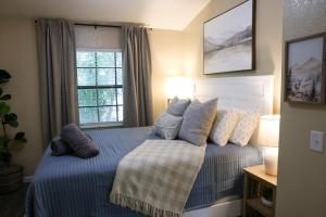 Sequoia Serenity 4 Mi to Sequoia, King Bed