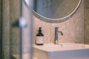 Karlingerhaus Hotel Hostel Home