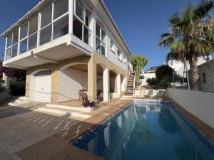 Charming Catalan Villa with Pool & Views