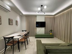 Klevi Apartments