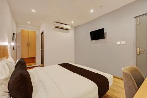 Super Townhouse Ramamurthy Nagar Formerly Navya International