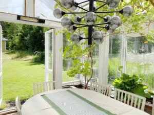 Cozy Summer Retreat in Graddo