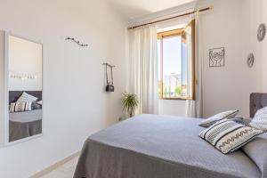 Cozy and Bright Pyramid Apartment