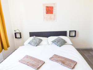 Quiet room G3 near the Prague Castle