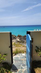 Crimson beach ocean front entire floor villa