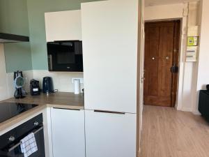 Appartements Studio independant climatise a Lyon 8 : photos des chambres