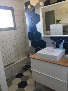 Villas Villa 6 chambres et piscine entre la mer et la ville : photos des chambres