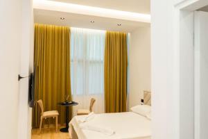 Lindi Seaview Room 1