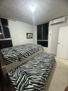 Apartamento vallenato en Entresierras, 3 HAB- AC, confort