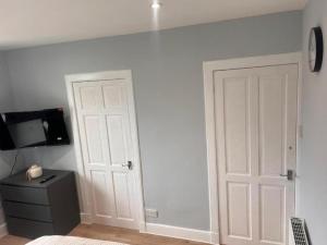 Musselburgh Apartment with 3 Bedrooms