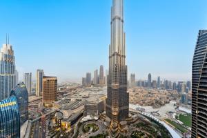 3BR Family abode with Iconic Burj Khalifa view