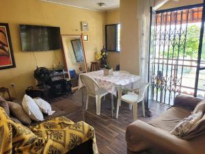 Entire home COP 30 next to Hangar