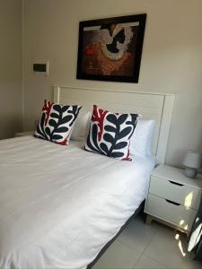 Sarona LoLa A103 Kappa