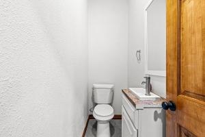 Modern Victorian sleeps 6