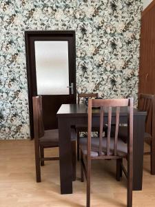 Cozy one-bedroom apartment in the city center