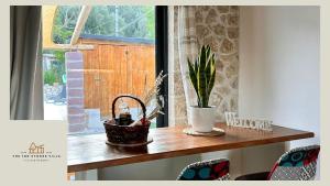 The 10k Stones Villa