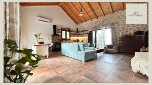 The 10k Stones Villa