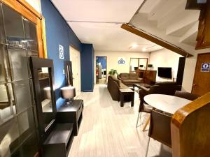 RMS Hostal - Condesa