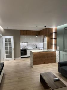 Apartament Romeo Korce