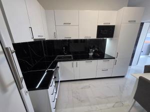 Maric Apartments Njivice Herceg Novi