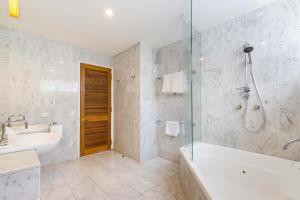 Mirage Resort Villa 169 with access to Sheraton Facilities