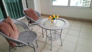 Mansion One George Town - Spacious Studio 1 bathroom type
