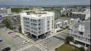 Imagine That! Stunning Modern 4BR-3BA Luxury Retreat