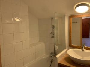 Appartement 6 pers, Plagne 1800, avec parking et accès piscine - FR-1-351-261