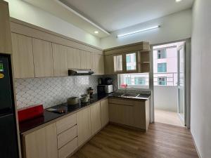 HƯƠNG Căn hộ Mường Thanh Viễn Triều