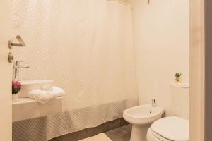 Fliphaus ArHaus A - 1 Bd in Palermo Soho