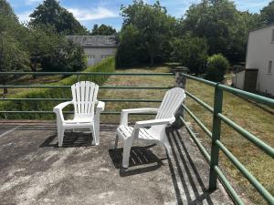Appartements Studio entre Thermes et centre-ville avec jardin, parking et WIFI - FR-1-541-119 : photos des chambres