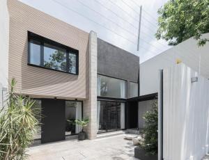 MOT Villa Honduras 5700 - Lux 5 Bd Gastronomic Area Daily Housekeeping!