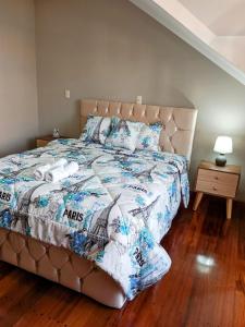 Casa amplia con espacio verde