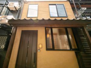 鶴見橋 旅居-Ryokyo