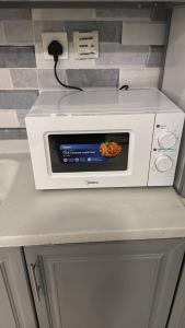 Luxury apartment, 3 bedrooms, living room, kitchen