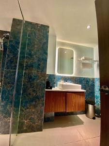 Bros Hotel Nguyễn Trãi