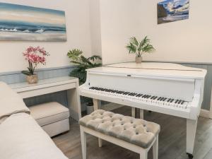 Delightful Dorset House By Wareham River