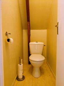 Maisons de vacances Belle et grande maison familiale a Cabourg, 7 pers et 1 bebe, proche Hippodrome : photos des chambres