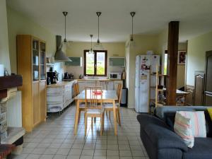 Maisons de vacances Belle et grande maison familiale a Cabourg, 7 pers et 1 bebe, proche Hippodrome : photos des chambres