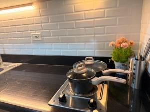 Classy Spacious flat Shore2 Mall of Asia Pasay