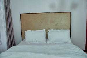 Fusion of Style & Comfort