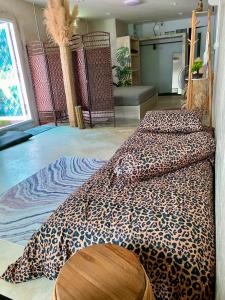 NEW Beach Bungalow with sunset view