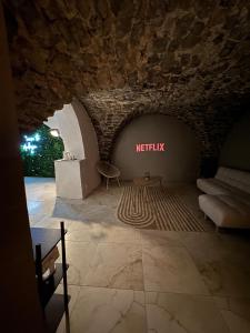 Appartements Suite l-Ecrin Cache avec billard et baignoire ilot : photos des chambres