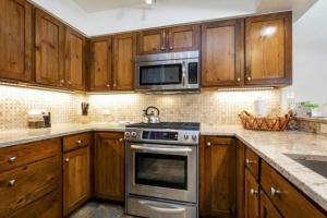 Convenient 2Br Condo In Lionshead Village W Pool, Hot Tub & More!