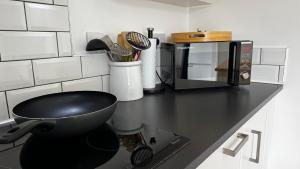 Cosy 1 Bed Cottage, Log Burner