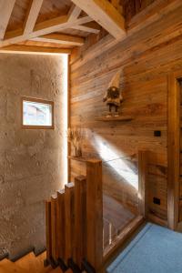 Chalets Forest Lodge, a luxury chalet with sauna and jacuzzi : photos des chambres