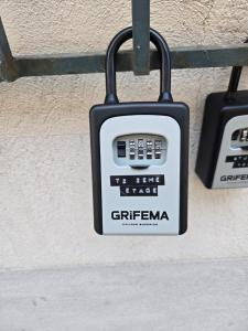 Appartements T2 Cozy proche des Halles Climatise : photos des chambres